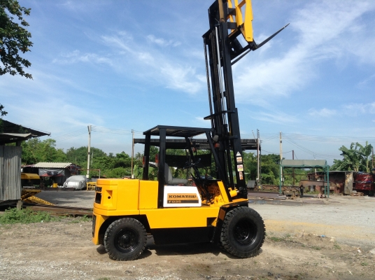 ขายรถยก 3.5 ตัน KOMATSU FD35-4 เก่าญี่ปุ่น เสายกสูง 4.0 เมตร งายกเทของได้