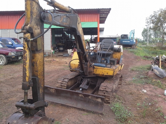 ขายครับแม็กโครุ่นpc30โคมัสสุสภาพพร้อมใช้งาน