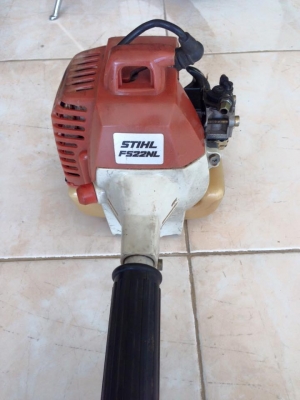 เครืองตัดหญ้า FF22NL