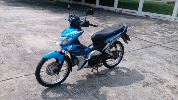 honda czi รถบ้านๆ พร้อมใช้งาน