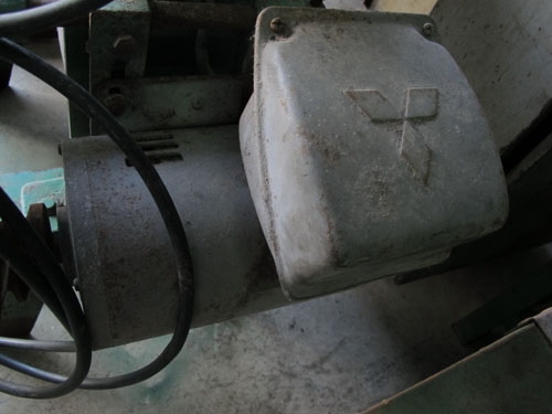 ขายเลื่อยสายพานตัวใหญ่พร้อมใช้งาน