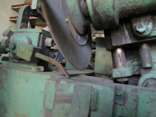 ขายเครื่องลับใบเลื่อยสายพานอัตโนมัติ