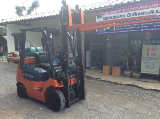 ขายโฟล์คลิฟต์โตโยต้า 2ตันสวยๆ