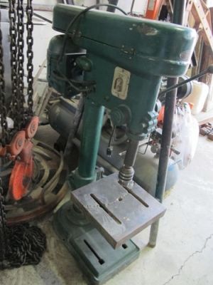 ขายสว่านแท่นญี่ปุ่นแท้Darumaตัวใหญ่จับดอกได้16มิลพร้อมมอเตอร์ถ่านไฟบ้าน