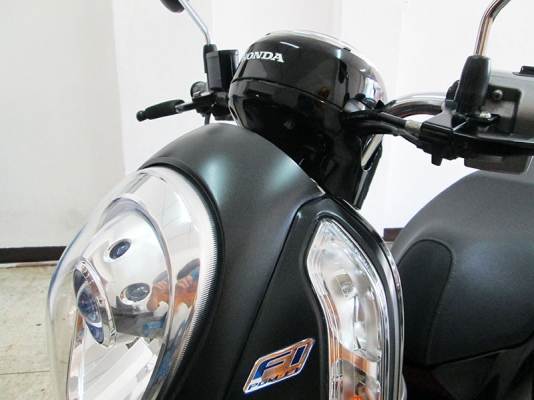 ขาย Honda Scoopy I ล้อแม็ก S12 ตัว TOP ปี 2014 ไมล์ 5748 กม รถหัวฉีดประหยัดน้ำมัน สภาพสวย เครื่องแน่ๆ สีดำ แดง ราคา 34900 บาท