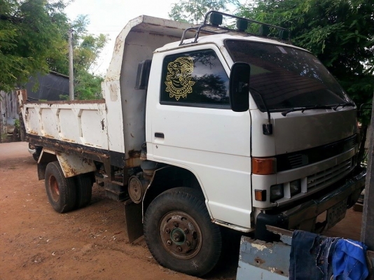 ขายดั้มISUZU NRR185แรง เครื่องดีแคชซีสวย สภาพพร้อมใช้งาน เอกสารพร้อมโอน สนใจโทร 090-8588220คุณนะ 093-3258446คุณบิว หรือเข้าดูสินค้าอื่นๆได้ที่ www.truck.in.th/498 หรือเพจFacebook ณรงค์ ซื้อขายรถมือสอง (เว็บไซต์ส่วนตัว) หรือFacebook ตลาดรถมือสอง คุณนะ
