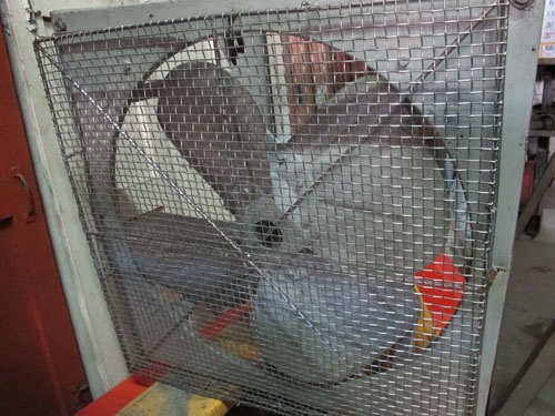 ขายพัดลมขนาดใหญ่ใช้ไฟบ้าน