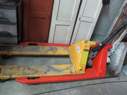 ขาย LIFT PALACE ยกได้2.5ตัน