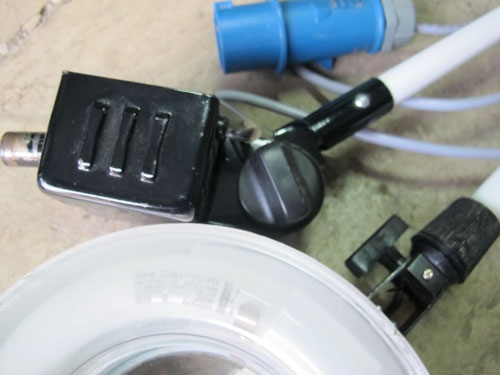 ขายเลนส์ขยายพร้อมไฟนีออน Secoของญี่ปุ่นใช้ไฟบ้านมีสวิทเปิดปิด  มี6ตัว