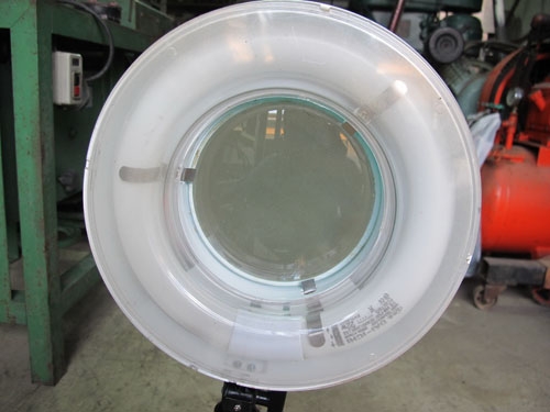 ขายเลนส์ขยายพร้อมไฟนีออน Secoของญี่ปุ่นใช้ไฟบ้านมีสวิทเปิดปิด  มี6ตัว