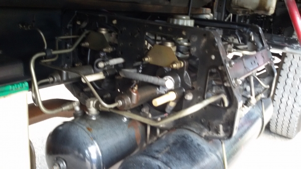 ขายรถ 6 ล้อใหญ่ อีซุซุ DECA  รถห้างแท้. เครื่องดี. คัชีสวย. สภาพพร้อมใช้งาน .