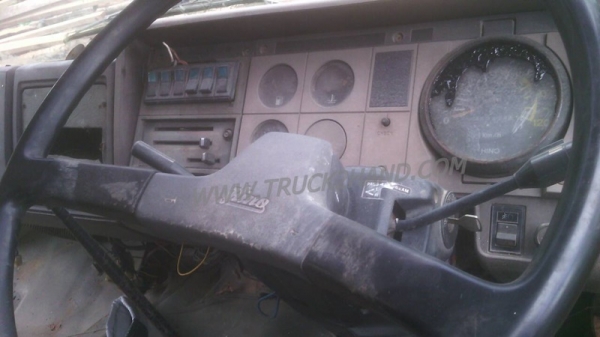 หัวเก๋ง HINO   F17 - F18   อุปกรณ์ภายในมีตามรูป