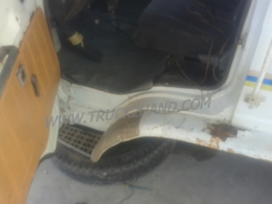 หัวเก๋ง HINO   F17 - F18   อุปกรณ์ภายในมีตามรูป