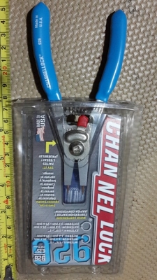 คีมถ่าง-หุบ CHAN NEL LOCK  Made In USA.