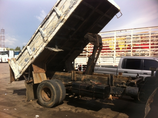 ต้องการขายรถ6ล้อดั้มขายตามสภาพปี32เครื่อง115แรง2เพลาขายตามสภาพสนใจติดต่อโดยตรง