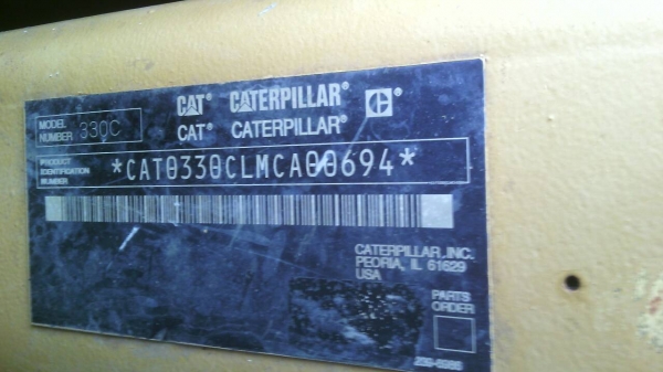 ขายด่วนรถแบคโฮCAT330Cทำงานได้7694ชั้วโมงมีเล่มทะเบืยน