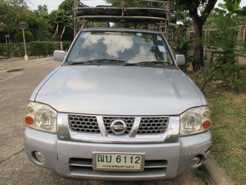 ขายรถNissan frontier ปี03คานเดิมๆบางๆสวยมากแอร์เย็น เครื่องดีเซลTD27ฝาขาว