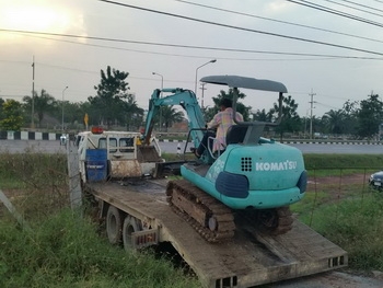 จัดส่ง รถขุด ตัวที่ 2 ให้ลูกค้า เพชรบุรีครับ KOMATSU PC10-7 ขอบคุณครับ ท่านใดสนใจติดต่อ 0816221299 ครับ จัดส่ง รถขุด ตัวที่ 2 ให้ลูกค้า เพชรบุรีครับ KOMATSU PC10-7 ขอบคุณครับ ท่านใดสนใจติดต่อ 0816221299 ครับ