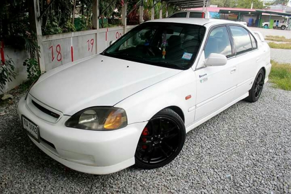 Honda civic ปี2000 mt 1.6 ไม่แก๊ส