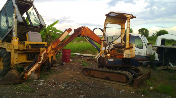 *ขายรถขุด YANMAR pc20 1992 เครื่องยนต์ 3TN84 ยังไม่เคยใช้ในประเทศไทย สภาพดีพร้อมใช้งาน **ติดต่อ 092-315-8787 กอล์ฟ