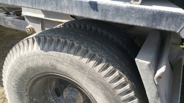 ขายรถพ่วง 18 ล้อ แม่.ลูก กระบะสามมิตรดั้ม HINO 380 ปี.53 รถสวย ราคาถูกๆแค่.2250000 สนใจรีบจองด่วน ขายรถพ่วง 18 ล้อ แม่.ลูก กระบะสามมิตรดั้ม HINO 380 ปี.53 รถสวย ราคาถูกๆแค่.2250000 สนใจรีบจองด่วน