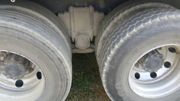 ขายรถพ่วง 18 ล้อ แม่.ลูก กระบะสามมิตรดั้ม HINO 380 ปี.53 รถสวย ราคาถูกๆแค่.2250000 สนใจรีบจองด่วน ขายรถพ่วง 18 ล้อ แม่.ลูก กระบะสามมิตรดั้ม HINO 380 ปี.53 รถสวย ราคาถูกๆแค่.2250000 สนใจรีบจองด่วน