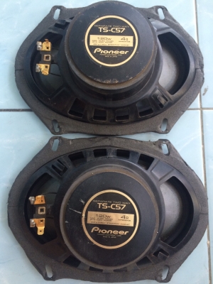 ลำโพง Pioneer TS-C57 5คูณ7 นิ้ว 120W กรวยโพลี เสียงกลางชัด เบสนุ่ม Made in Japan มือ2 ญี่ปุ่น