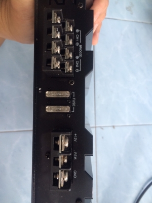 Power Amp TECHWOOD 4CH 800W ขับซับได้ มือ2 Power Amp TECHWOOD 4CH 800W ขับซับได้ มือ2