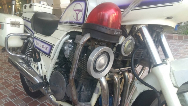 ขาย CBX 750P ทะเบียนแท้ พร้อมชุดโอน