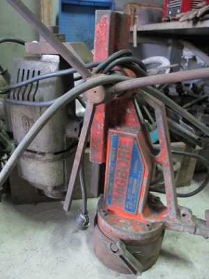 ขายสว่านแม่เหล็กMagbore kcd-3m ของญี่ปุ่น สว่านToshibaตัวใหญ่