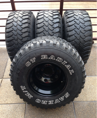 ล้อกระทะผ่า15 พร้อมยาง Mud 33 12.5 ดอกเยอะ ราคาไม่แพง