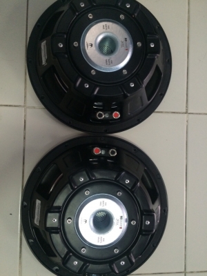 ลำโพงซับบาง10นิ้ว MB QUART RLP254 600W ว้อยคู่ สภาพสวย มือ2 ลำโพงซับบาง10นิ้ว MB QUART RLP254 600W ว้อยคู่ สภาพสวย มือ2