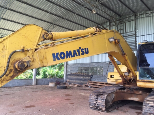 แมคโค โคมัสสุ200 รุ่น8 ติดต่อ 080-1405528