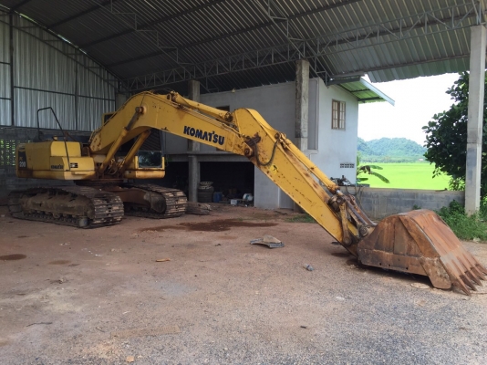 แมคโค โคมัสสุ200 รุ่น8 ติดต่อ 080-1405528