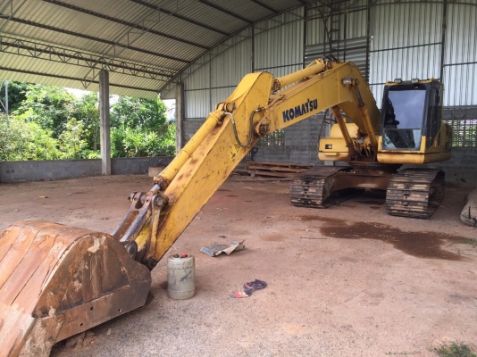 แมคโค โคมัสสุ200 รุ่น8 ติดต่อ 080-1405528