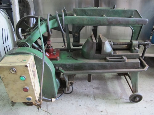 ขายเครื่องเลื่อยสายพานขนาดใหญ่ เล็กหลายตัวและของอื่นๆอีกมาก ขายเครื่องเลื่อยสายพานขนาดใหญ่ เล็กหลายตัวและของอื่นๆอีกมาก