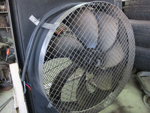 ขายเครื่องเลื่อยสายพานขนาดใหญ่ เล็กหลายตัวและของอื่นๆอีกมาก ขายเครื่องเลื่อยสายพานขนาดใหญ่ เล็กหลายตัวและของอื่นๆอีกมาก