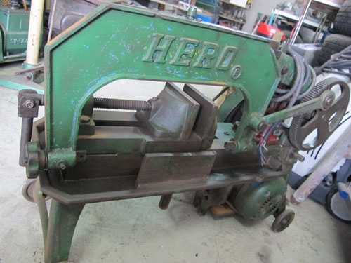 ขายเครื่องเลื่อยสายพานขนาดใหญ่ เล็กหลายตัวและของอื่นๆอีกมาก ขายเครื่องเลื่อยสายพานขนาดใหญ่ เล็กหลายตัวและของอื่นๆอีกมาก