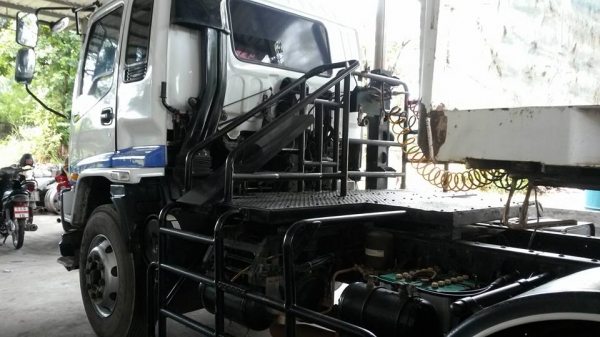 10ล้อหัวลาก2เพลาISUZU DECA-320 พร้อมหางพ่วงพื้นเรียบสามมิตร 3เพลา 12.50ม. **ขาย ISUZU DECA-320 (MAXLOAD) ปี50 หัวลาก10ล้อ2เพลา พร้อมหางพ่วงพื้นเรียบ 3เพลา สามมิตรฯ 12.50ม. สภาพดี เดิม พร้อมใช้งาน ราคาเบาๆ ISUZU DECA GXZ23NH2 4 6SD1