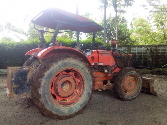 ขายรถไถ Kunbota 7040 - 2 เพลา อุปกรณ์ผานหน้า สภาพเดิมๆตามรุ่น พร้อมใช้งาน