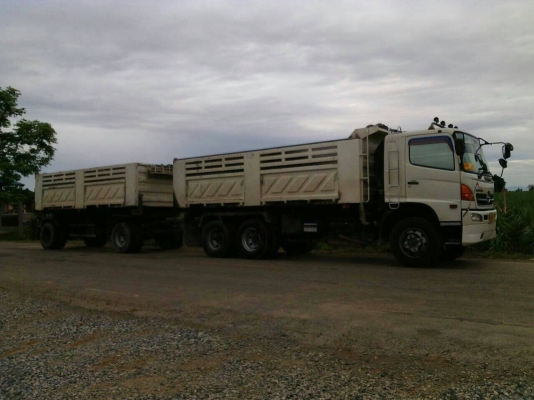 ขายครับ ฮีโน่. 380 ปี53 แม่10ล้อ. ลูก2คาน สภาพใช้งานได้เลย..ไม่ต้องเก็บงานครับ