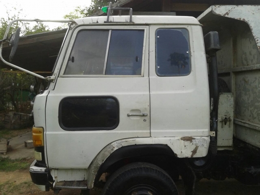 รถดั้มพ์