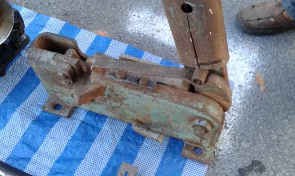 ตัวตัดเหล็กใหญ่ ตัวตัดเหล็กใหญ่