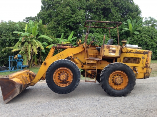 ขายรถตัก Komatsu JH30B ; รถเก่าญี่ปุ่น 100\%;  สภาพสวยพร้อมใช้งานได้ทันที สนใจติดต่อ 081-9485494