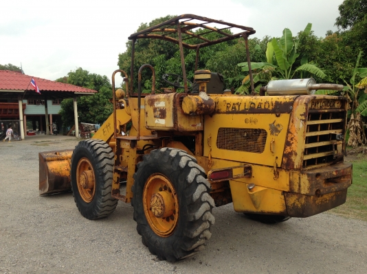 ขายรถตัก Komatsu JH30B ; รถเก่าญี่ปุ่น 100\%;  สภาพสวยพร้อมใช้งานได้ทันที สนใจติดต่อ 081-9485494