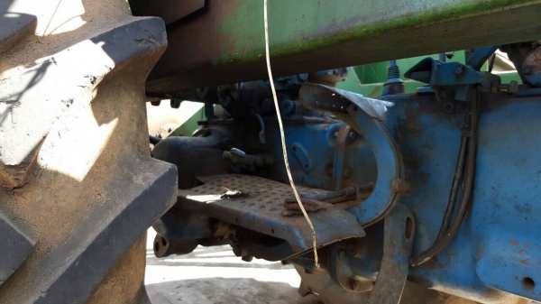 ขายรถไถ FORD 5500 เครื่อง T6 ติดคีบอ้อย เอกสารเล่มทะเบียนครบ รถพร้อมใช้ ราคาคุยกันได้ครับ ขายรถไถ FORD 5500 เครื่อง T6 ติดคีบอ้อย เอกสารเล่มทะเบียนครบ รถพร้อมใช้ ราคาคุยกันได้ครับ