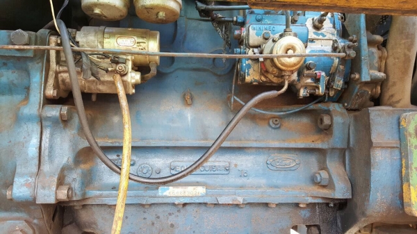 ขายรถไถ FORD 5500 เครื่อง T6 ติดคีบอ้อย เอกสารเล่มทะเบียนครบ รถพร้อมใช้ ราคาคุยกันได้ครับ ขายรถไถ FORD 5500 เครื่อง T6 ติดคีบอ้อย เอกสารเล่มทะเบียนครบ รถพร้อมใช้ ราคาคุยกันได้ครับ