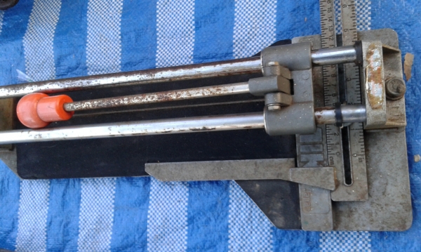 ตัวตัดกระเบื้องแจแปน ตัวตัดกระเบื้องแจแปน