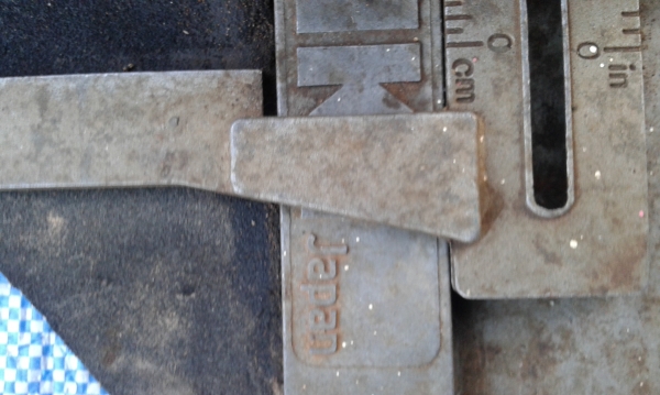 ตัวตัดกระเบื้องแจแปน ตัวตัดกระเบื้องแจแปน