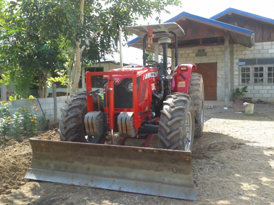 ขายดาวน์ แมสซี่455สองเพลา พร้อมดันหน้า หางสี่ รถห้างสวยๆ